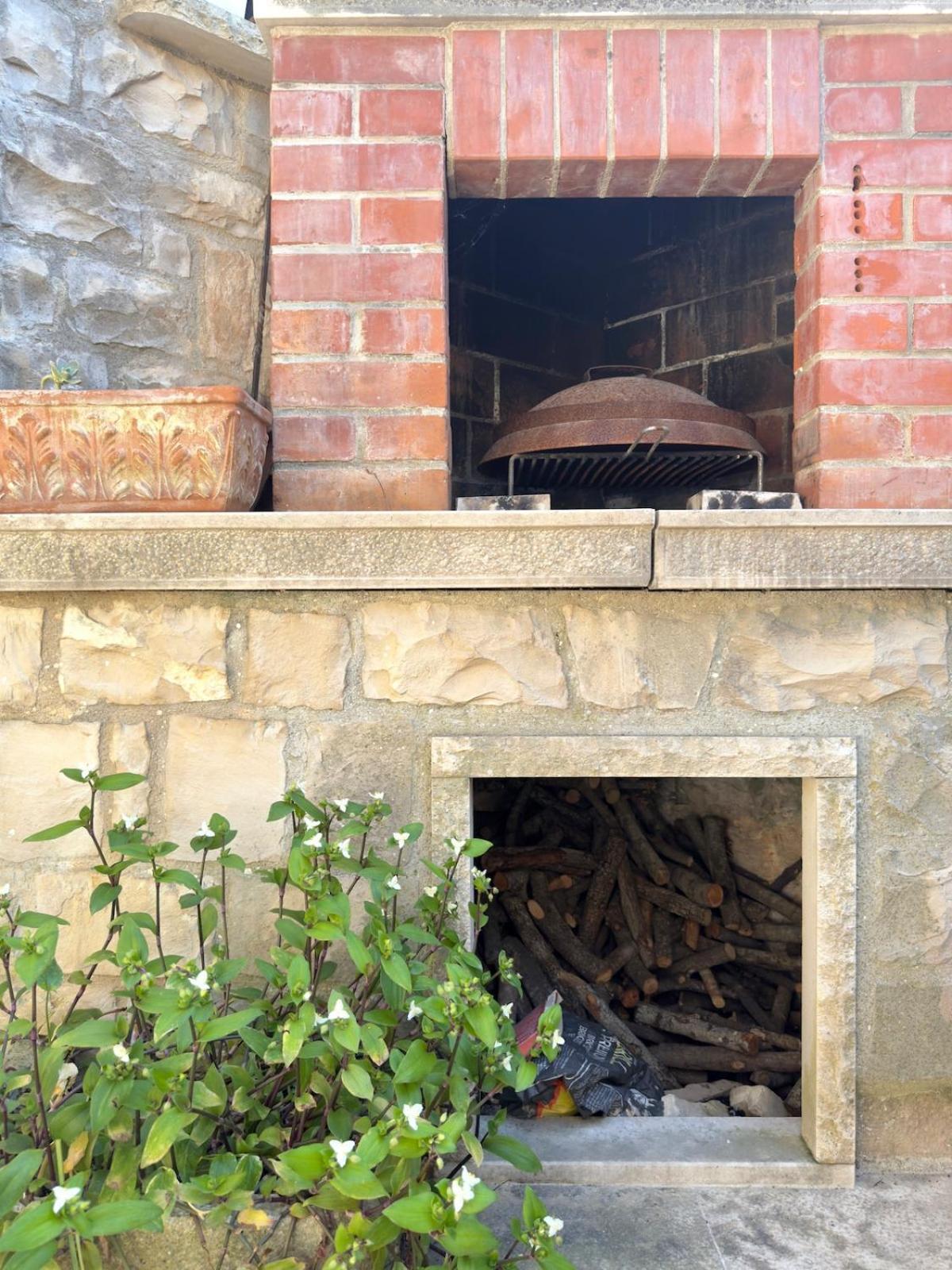 Visilo Stone House Villa Pucisca Bagian luar foto